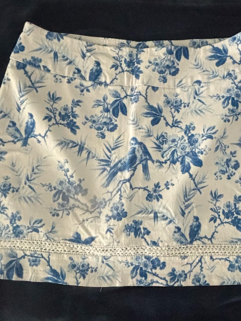 crown & ivy Blue and Cream Floral Print Skirt